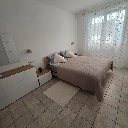 Lejlighed Maggiore Escape *